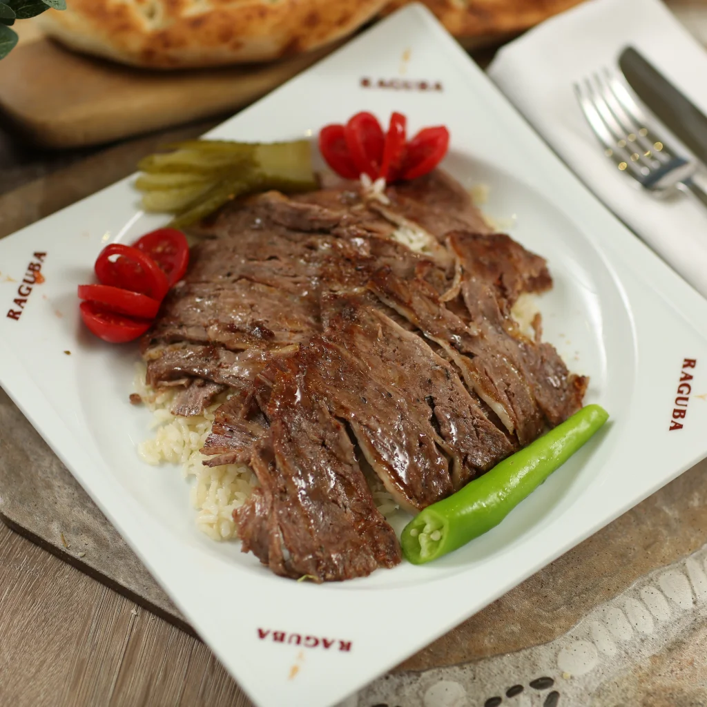 Pilav Üstü Et Döner